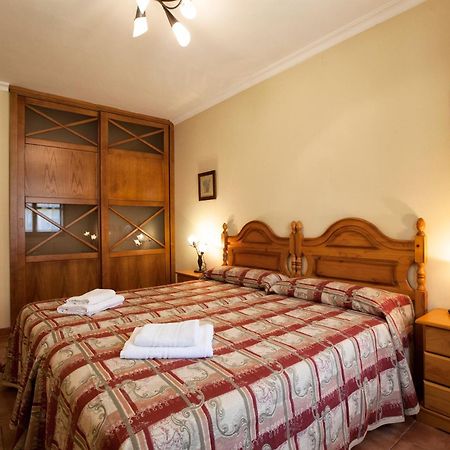 Apartamentos Camin De Pelayo Las Rozas Rum bild