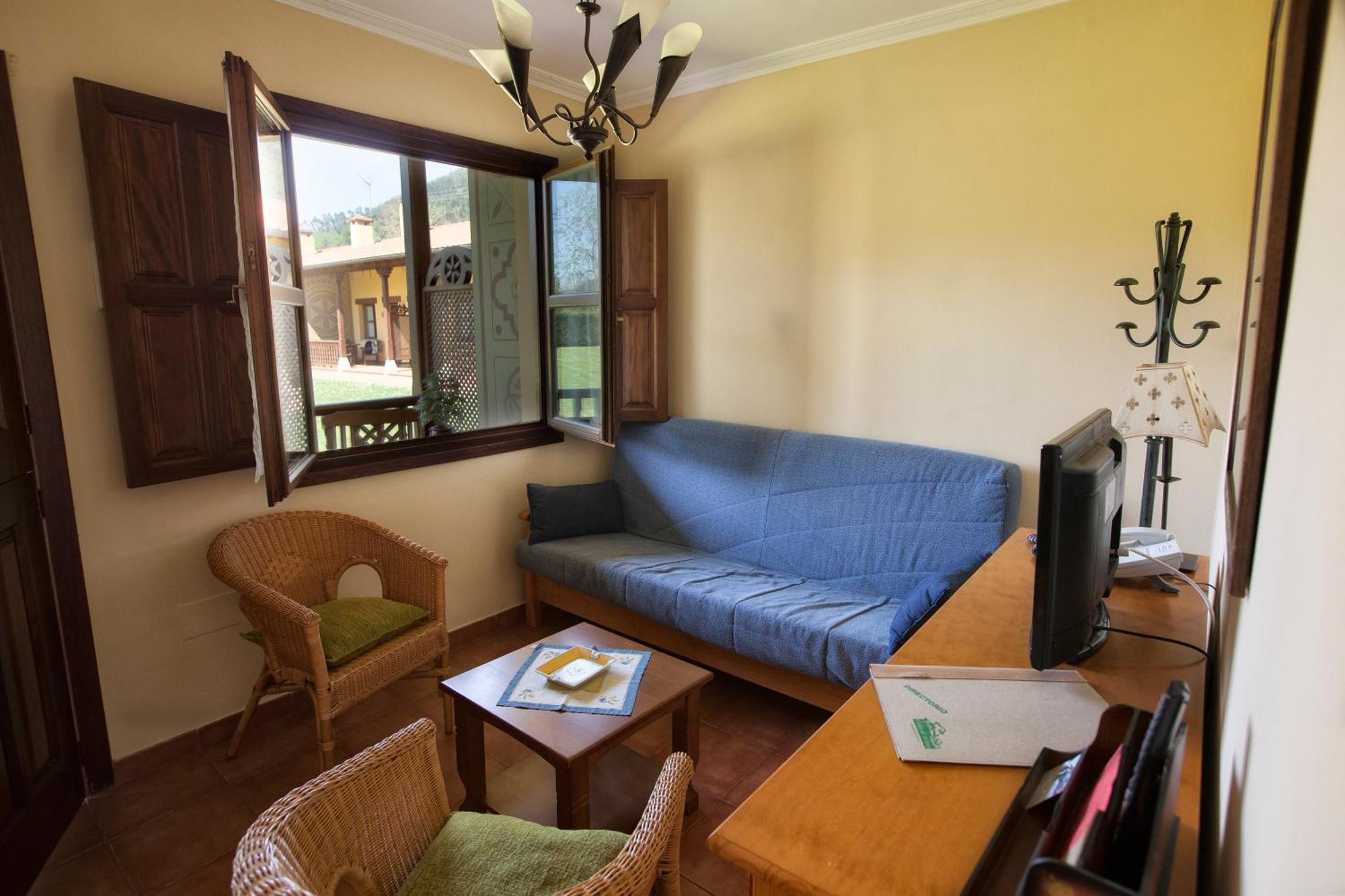 Apartamentos Camin De Pelayo Las Rozas Rum bild