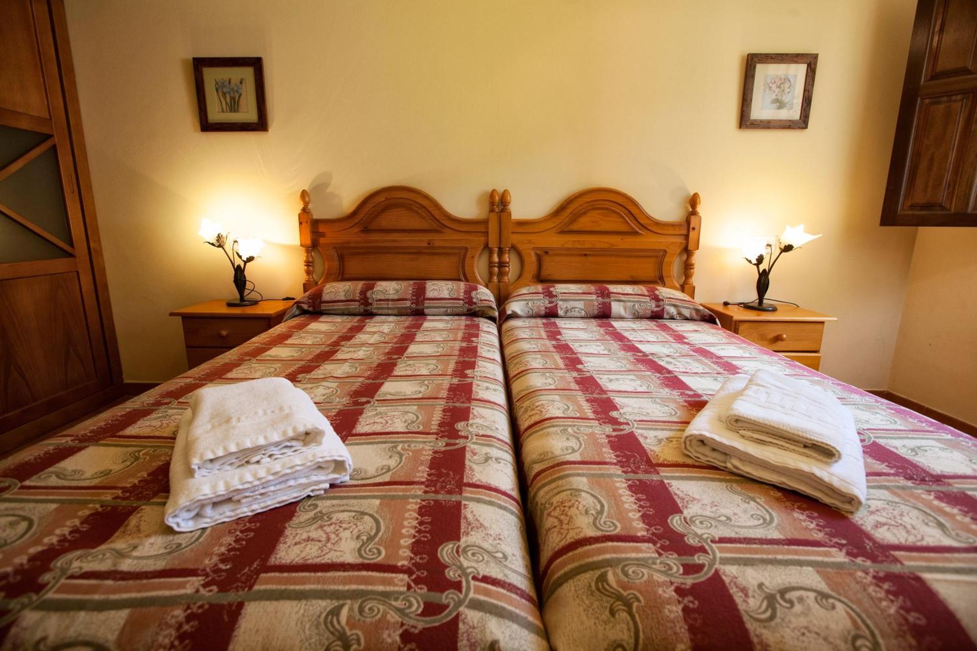 Apartamentos Camin De Pelayo Las Rozas Rum bild